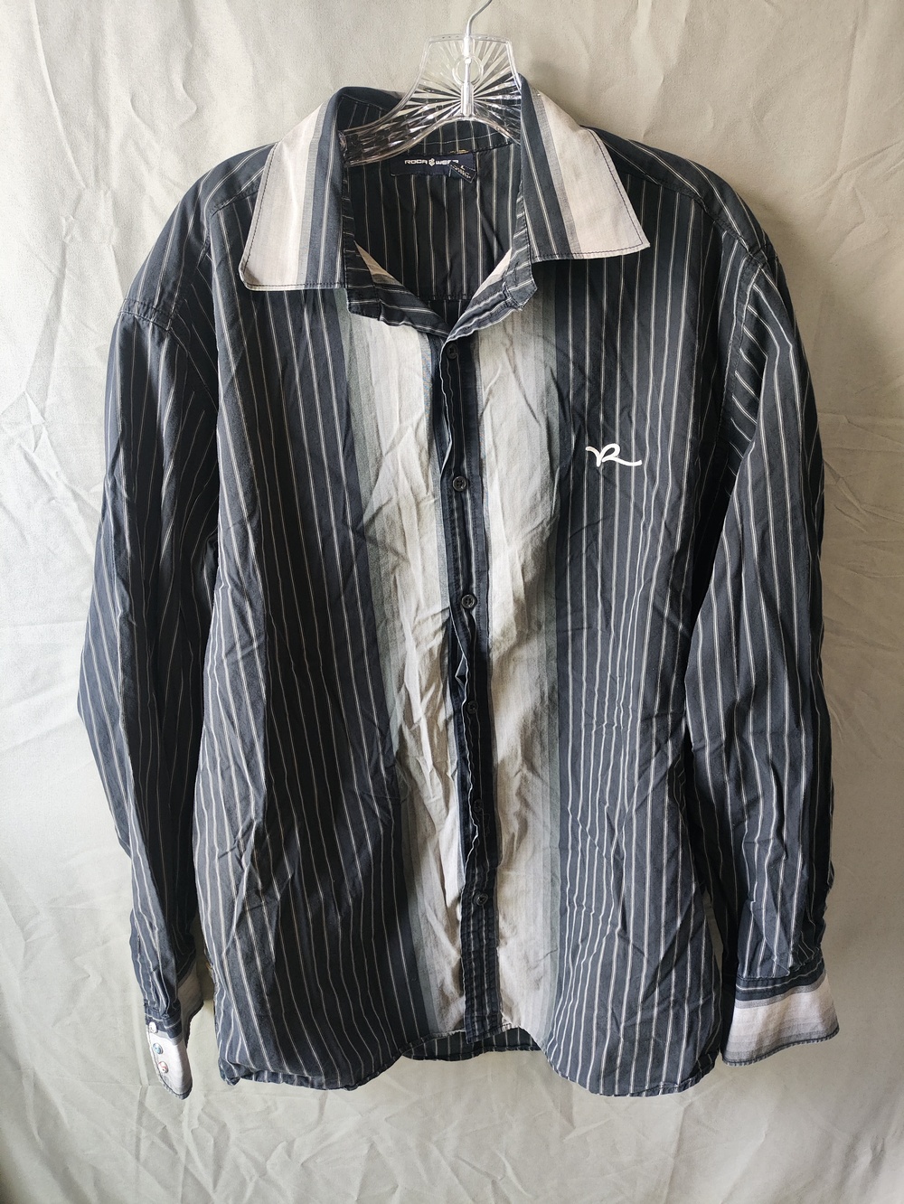 Rocawear Shirt Mens Large Black White Striped Button Up Long Sleeve Casual